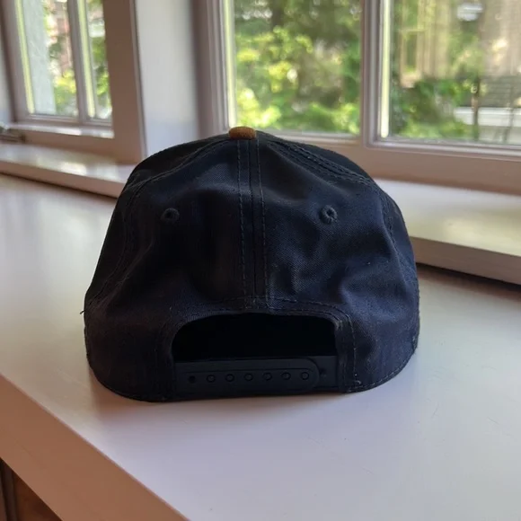 H&M SnapBack - Picture 2 of 2